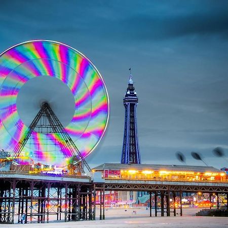 Bamber House - Large Modern Home & Perfect Location Blackpool Eksteriør billede